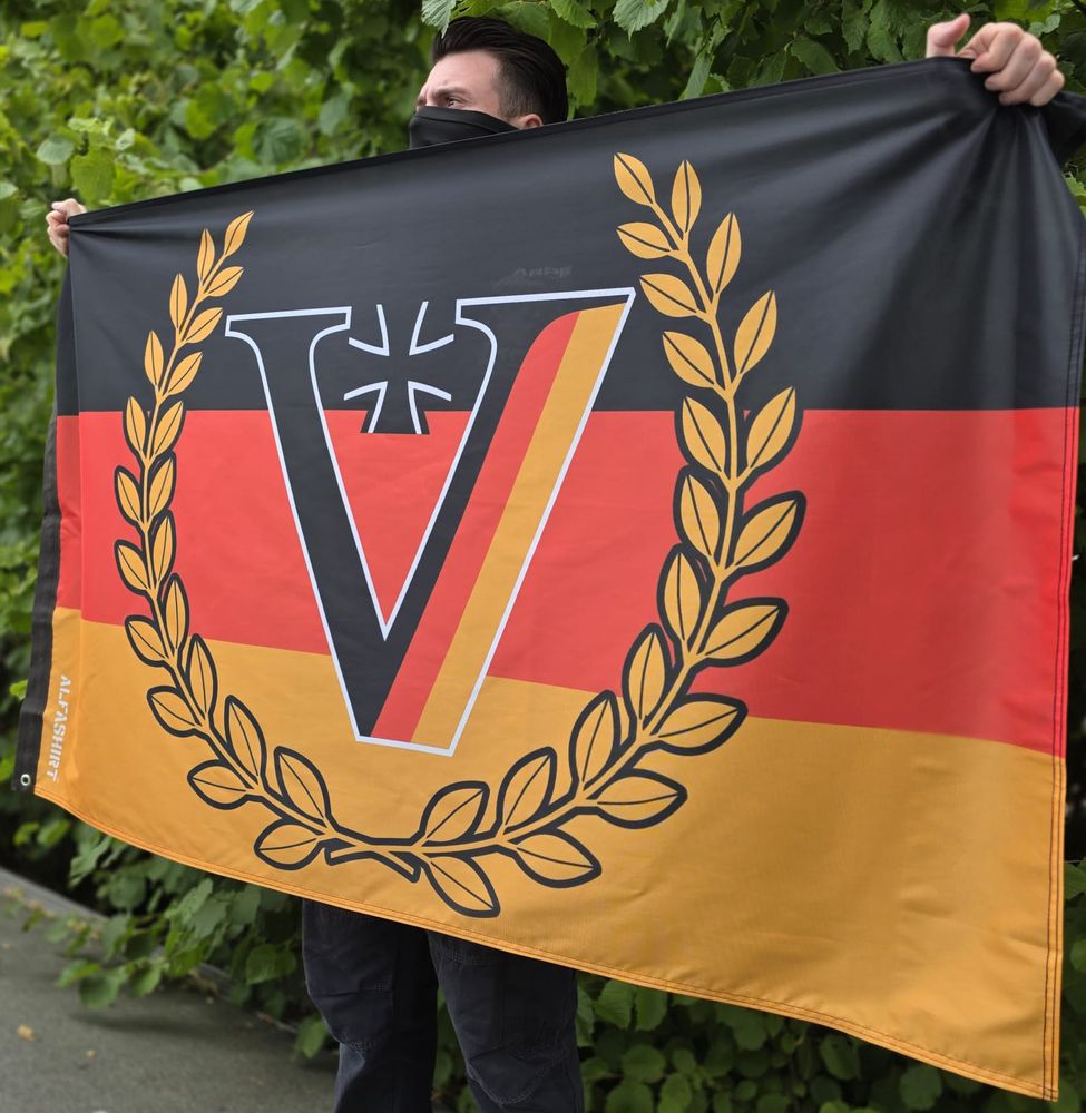 Limitierte Veteranenflagge optional personalisierbar Einheit Bundeswehr Veteran Soldat 150x90cm #47716