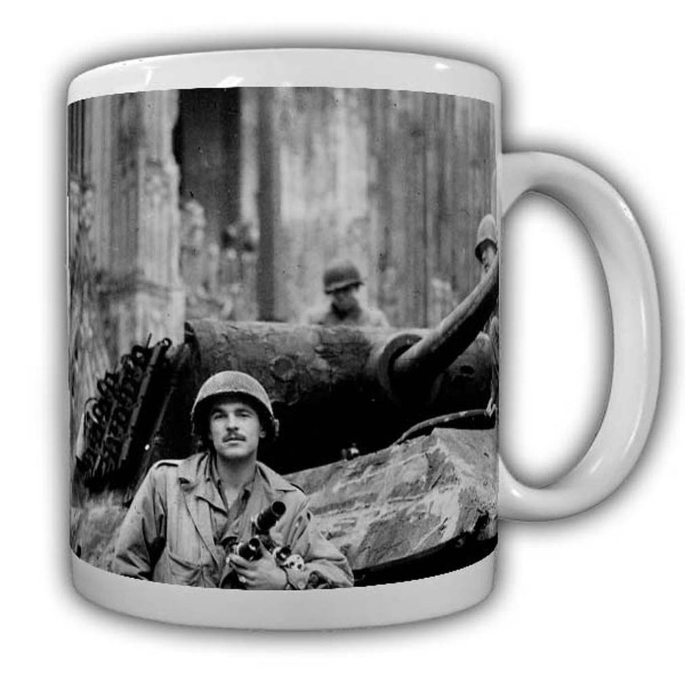 Army Soldaten vor dem Kölner Dom Kaffeebecher Dom Colonge Hauptbahnhof #22531