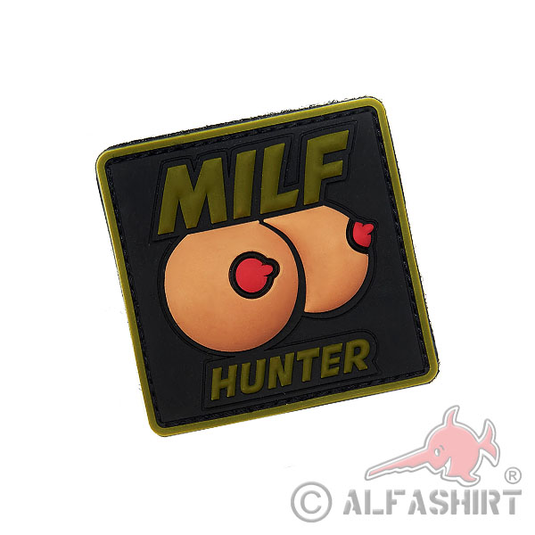 MILF Hunter 3D Rubber Patch Brüste Fun Spaß Männer Mom Boobs 6,3x6,3cm #18624