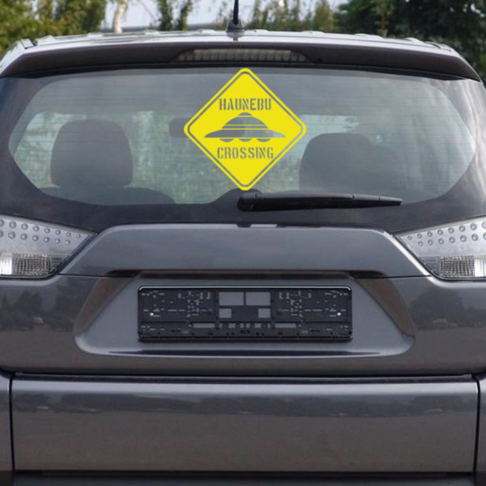 Aufkleber Sticker Haunebu crossing UFO Flugscheibe Raumfahrzeug (15x15cm) #A094